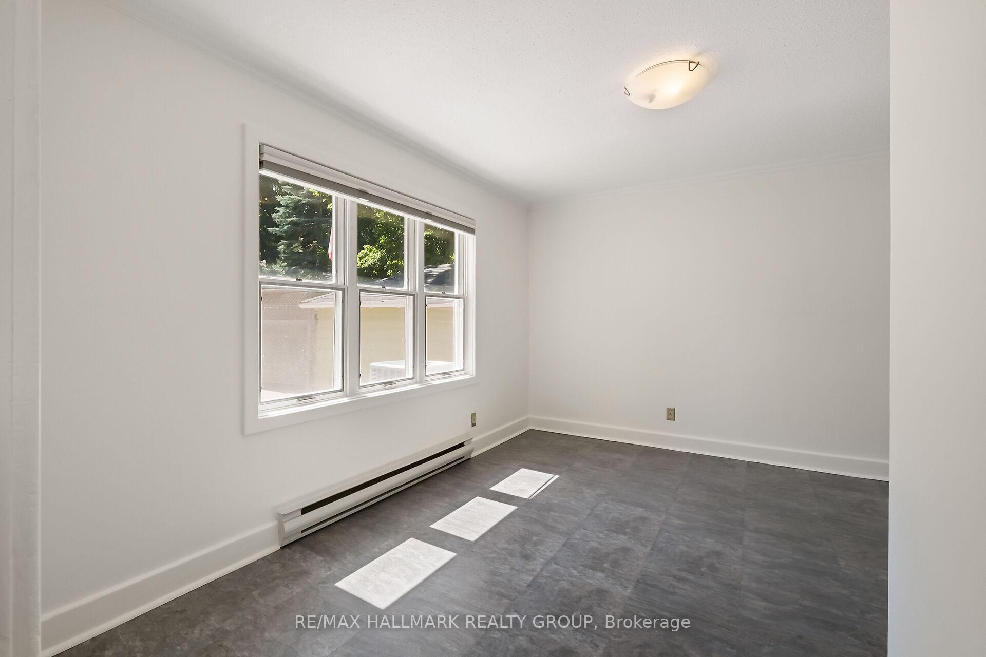 Photo 14 of 82 Laurentian Place, Ottawa, Civic Hospital — HOMEH