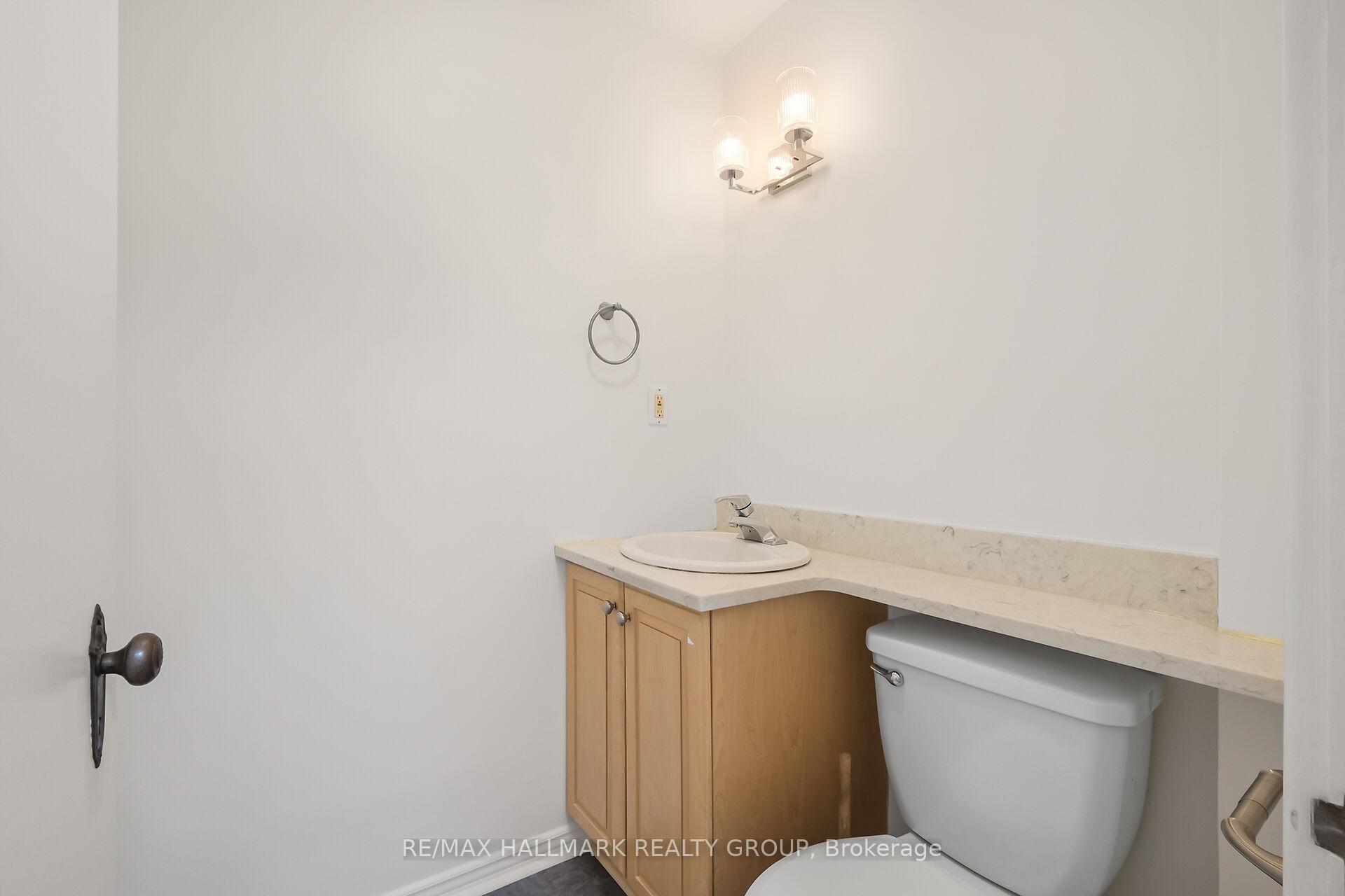Photo 19 of 82 Laurentian Place, Ottawa, Civic Hospital — HOMEH