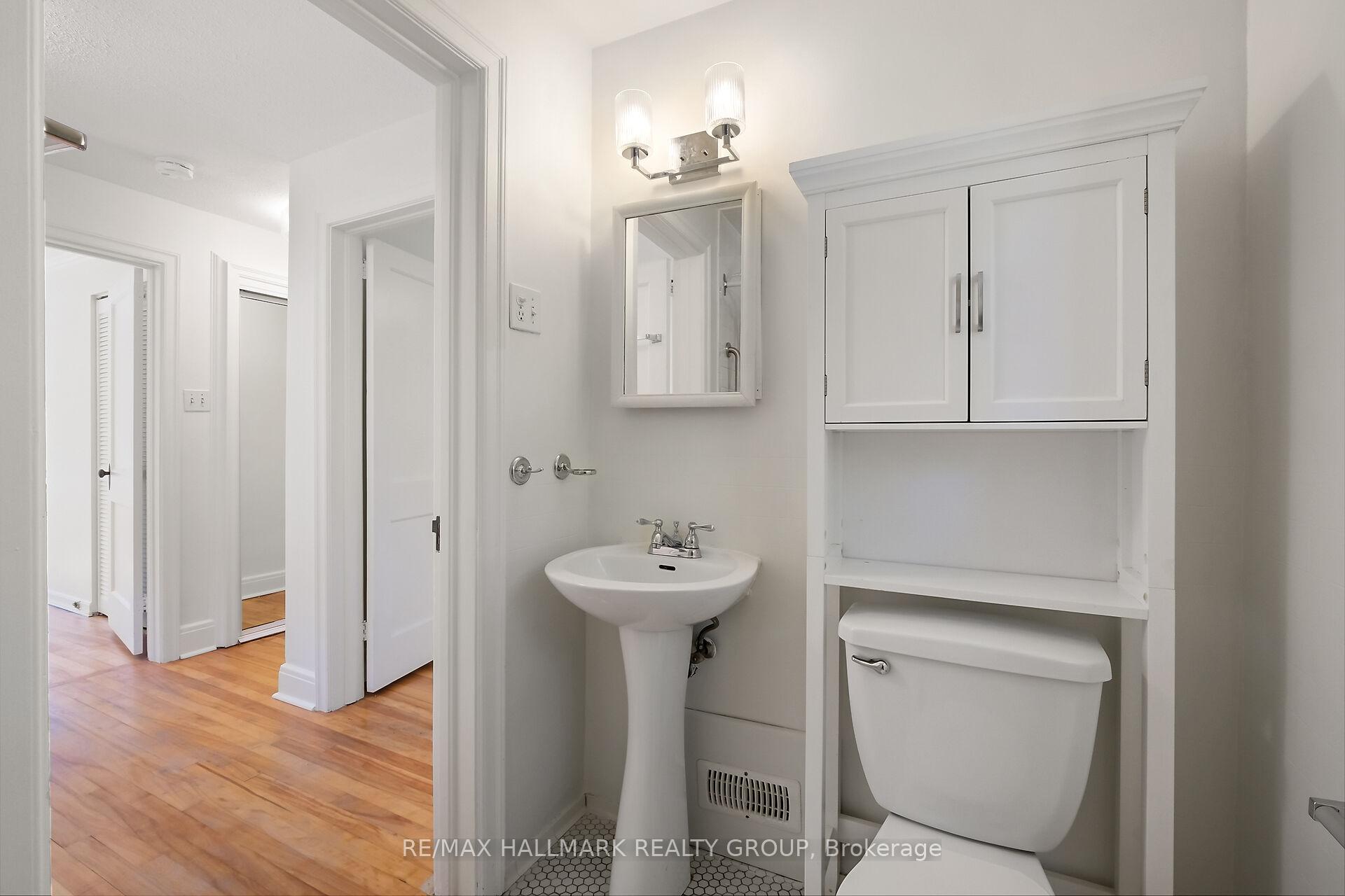 Photo 26 of 82 Laurentian Place, Ottawa, Civic Hospital — HOMEH