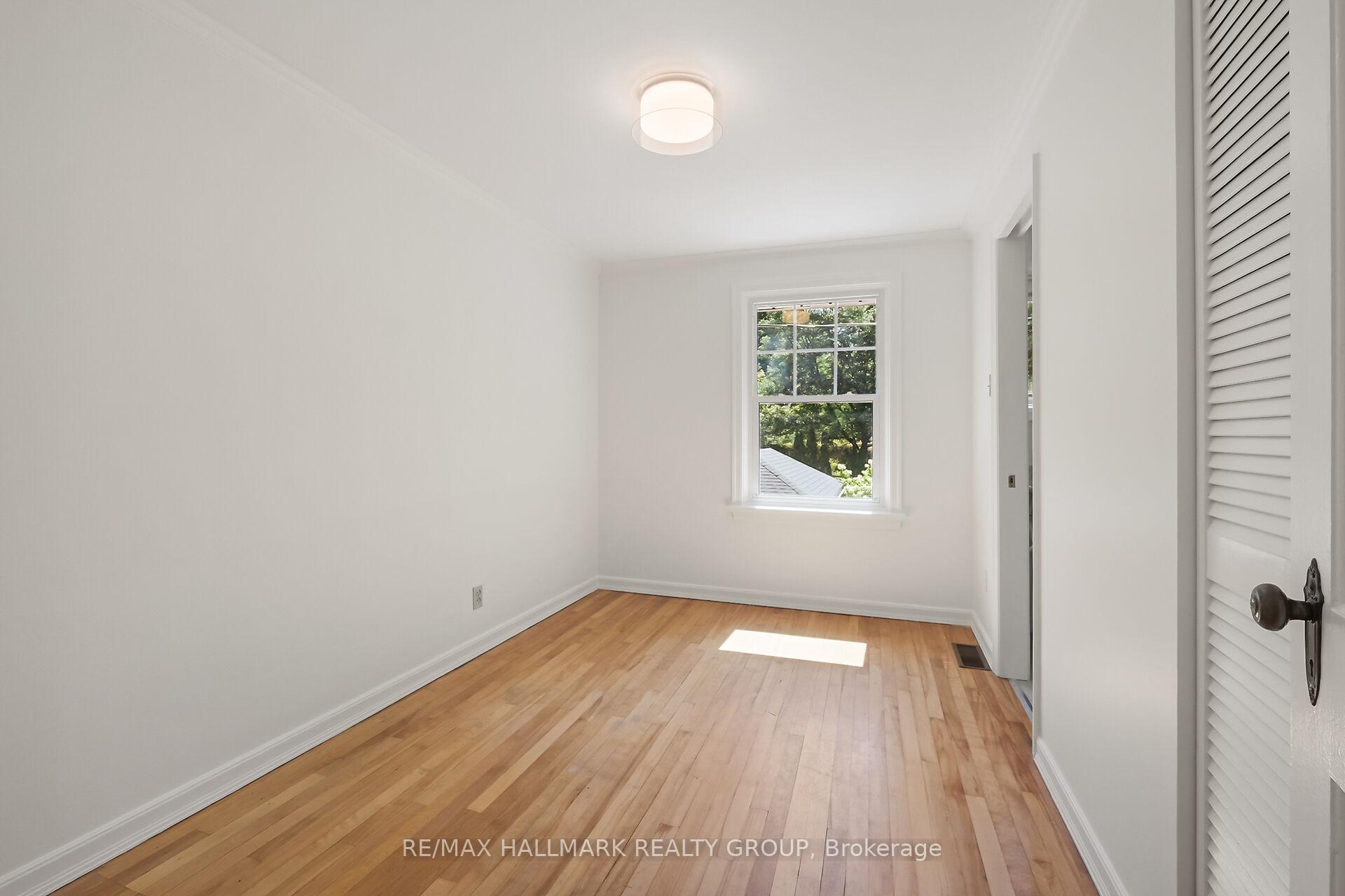 Photo 28 of 82 Laurentian Place, Ottawa, Civic Hospital — HOMEH