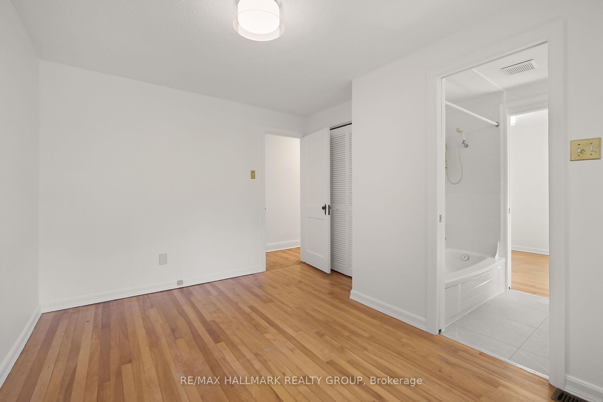 Photo 37 of 82 Laurentian Place, Ottawa, Civic Hospital — HOMEH