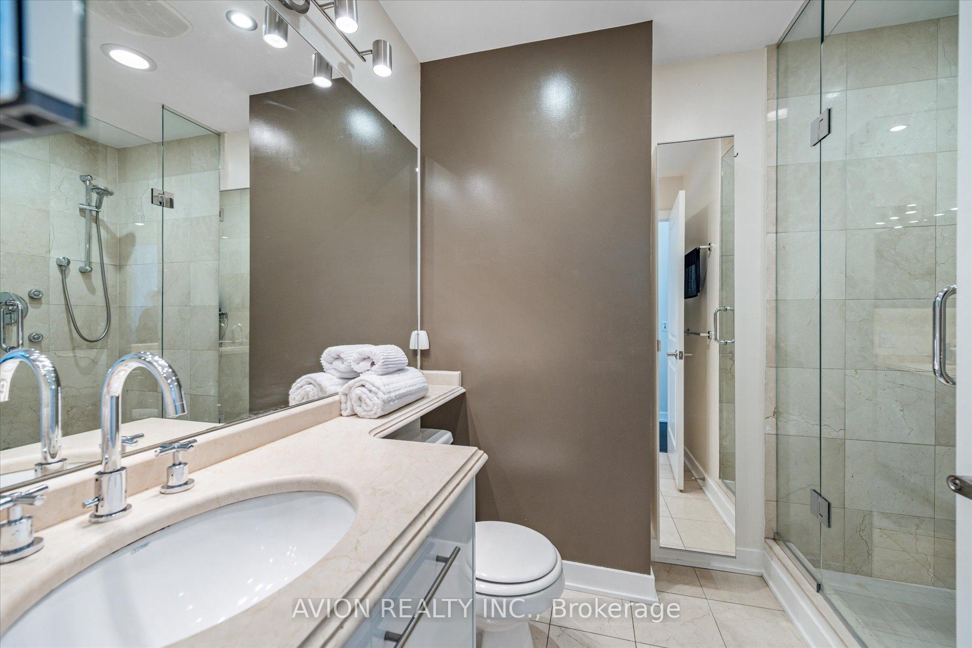Photo 18 of Unit Ph 2402, 50 Lynn Williams Street, Toronto, Niagara — HOMEH