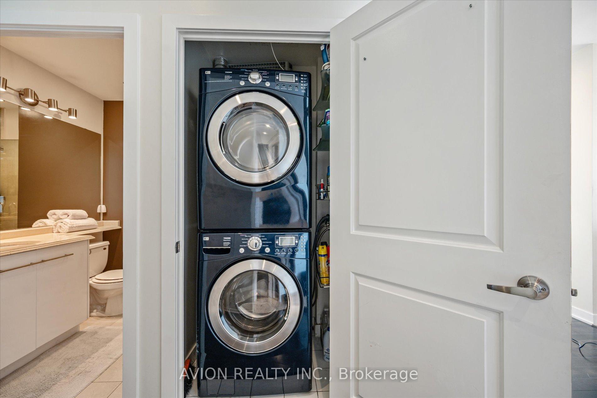Photo 20 of Unit Ph 2402, 50 Lynn Williams Street, Toronto, Niagara — HOMEH