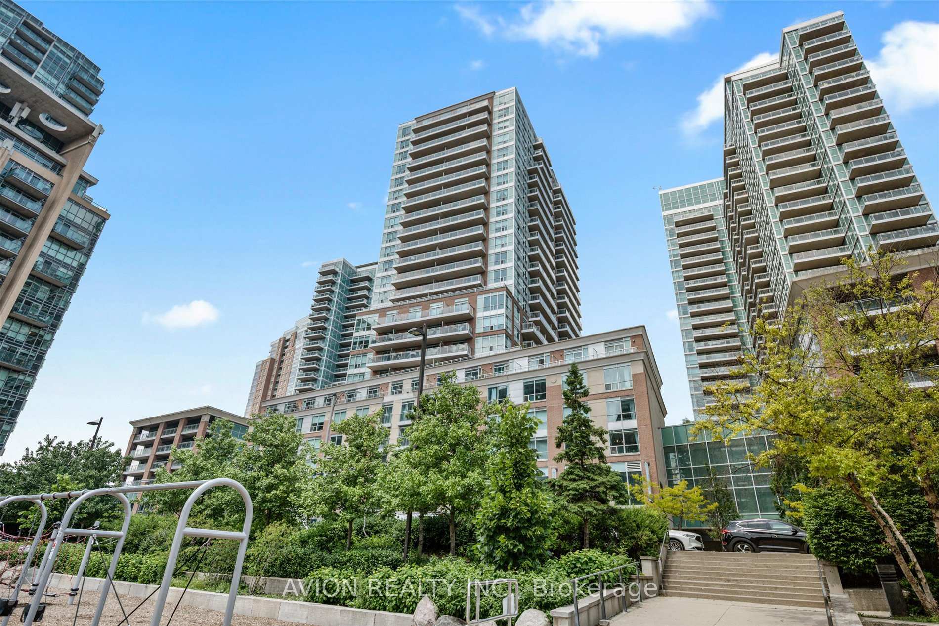 Photo 31 of Unit Ph 2402, 50 Lynn Williams Street, Toronto, Niagara — HOMEH