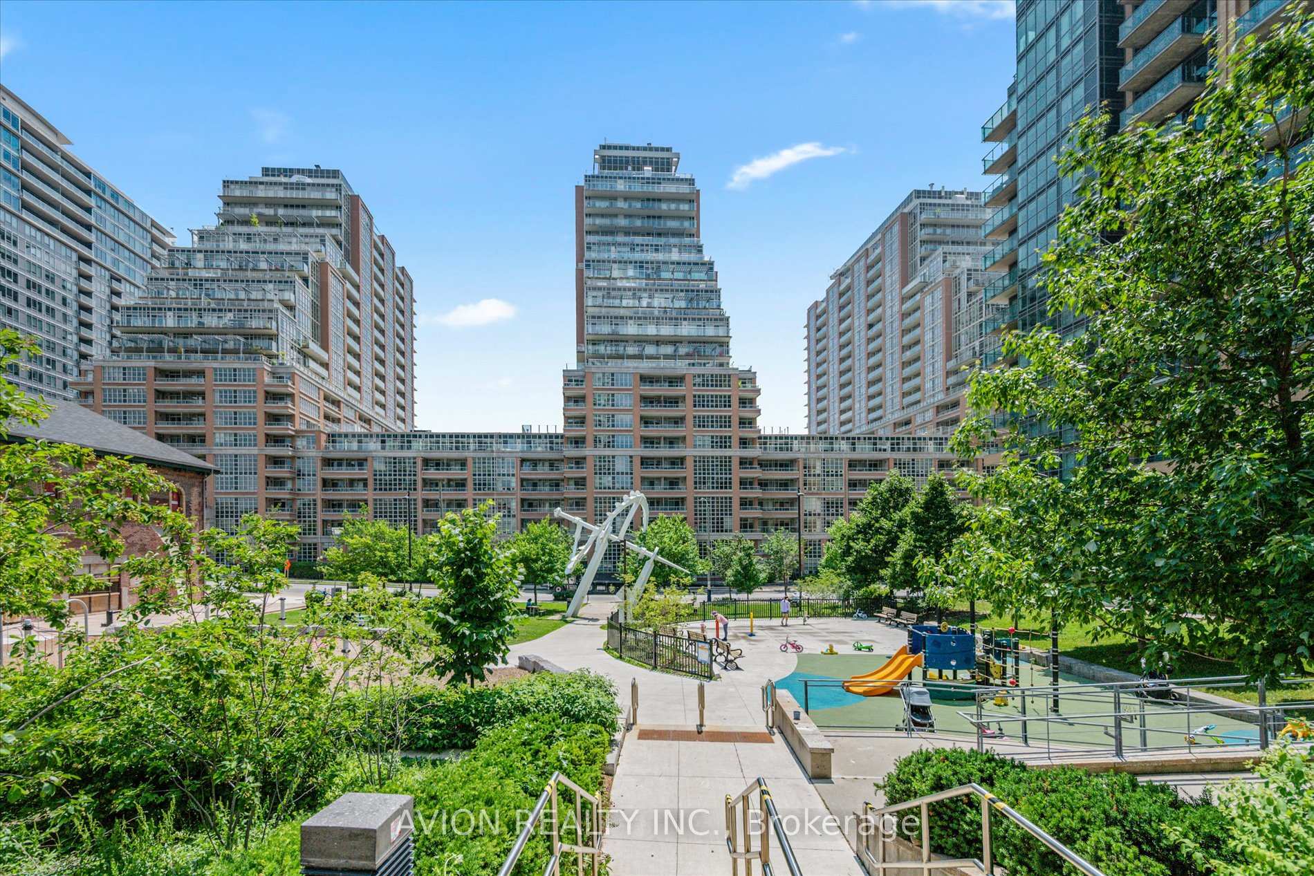 Photo 34 of Unit Ph 2402, 50 Lynn Williams Street, Toronto, Niagara — HOMEH
