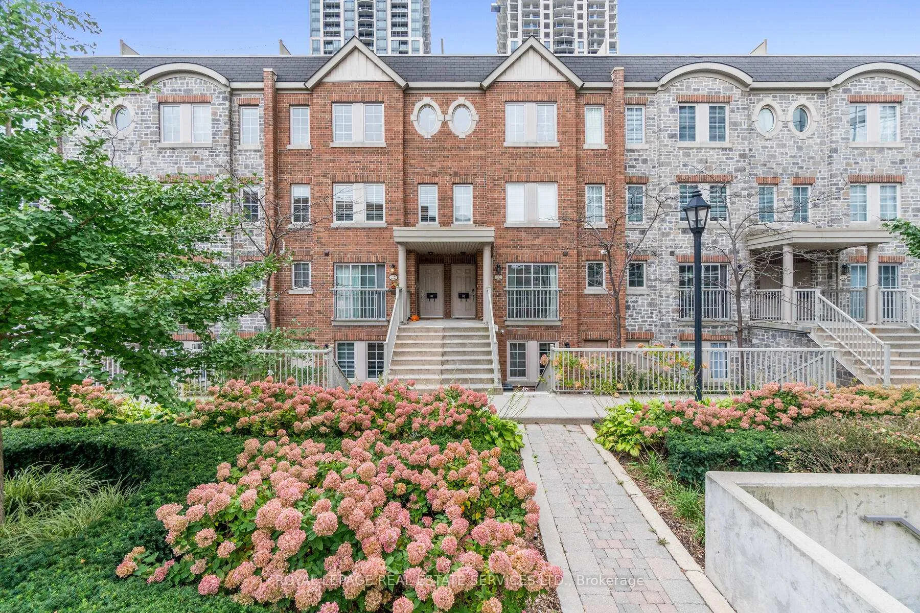 Front of Unit 79, 9 Windermere Avenue