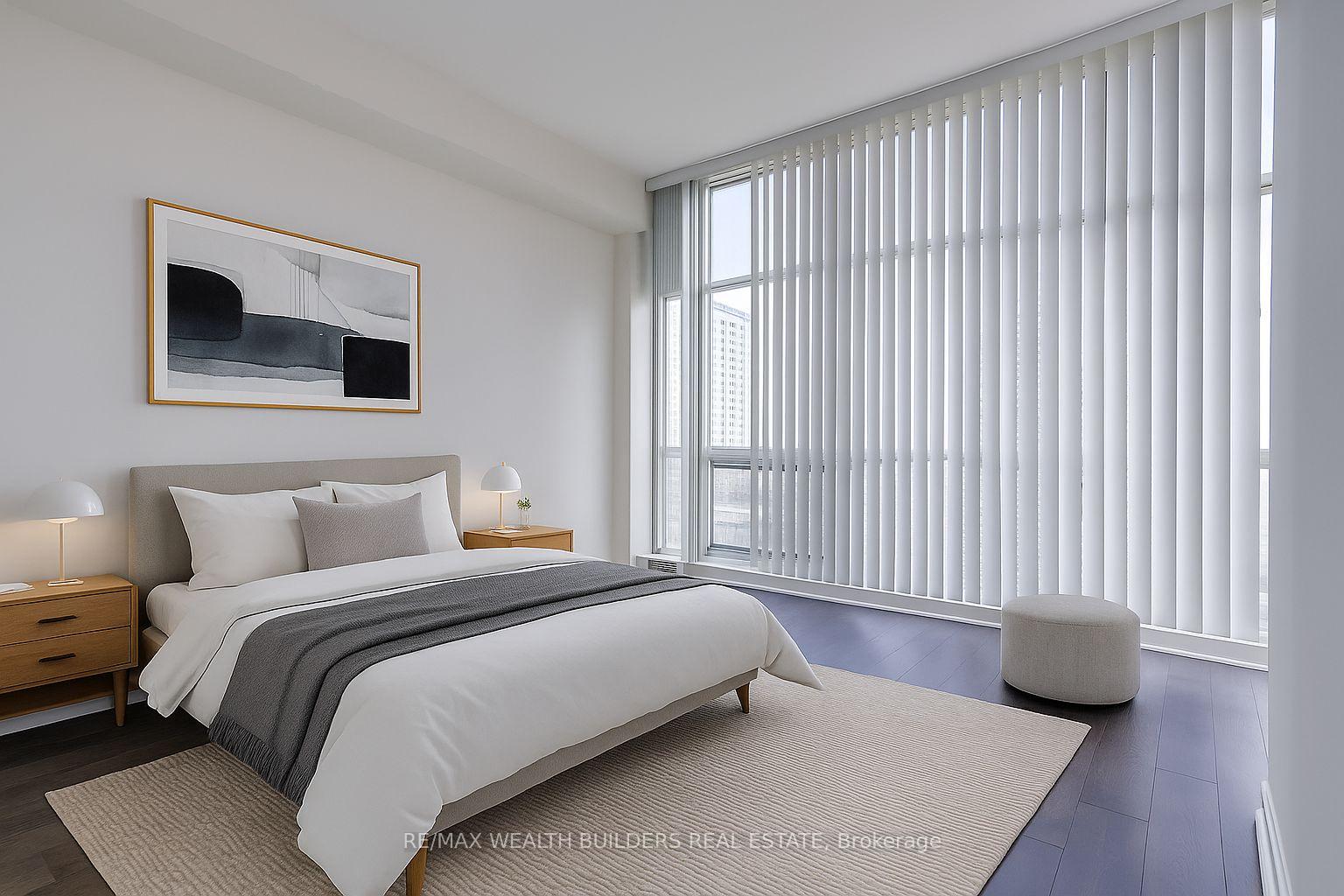 Photo 3 of Unit 712, 35 Mariner Terrace, Toronto, Waterfront Communities — HOMEH