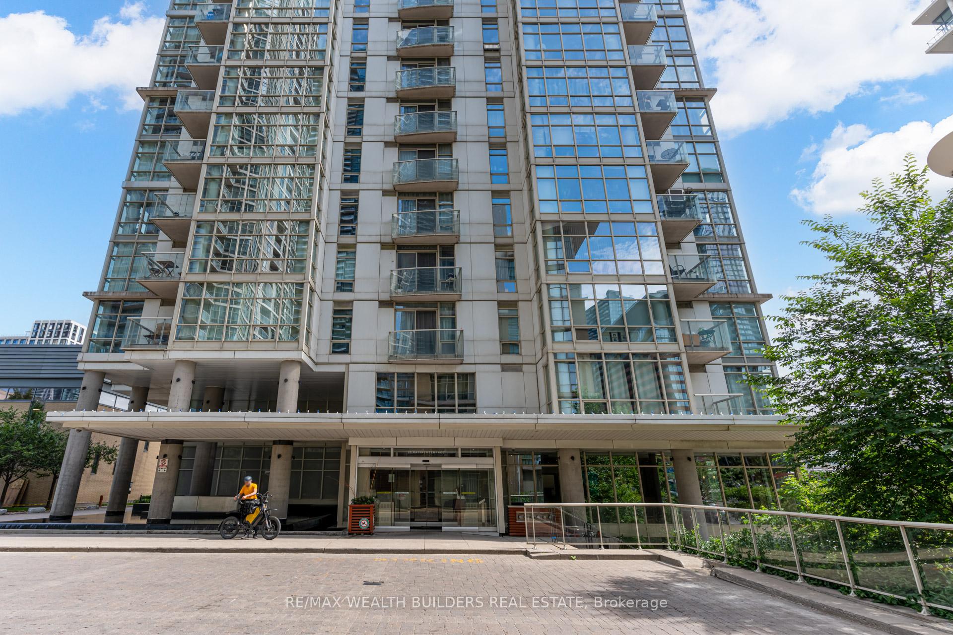 Photo 15 of Unit 712, 35 Mariner Terrace, Toronto, Waterfront Communities — HOMEH