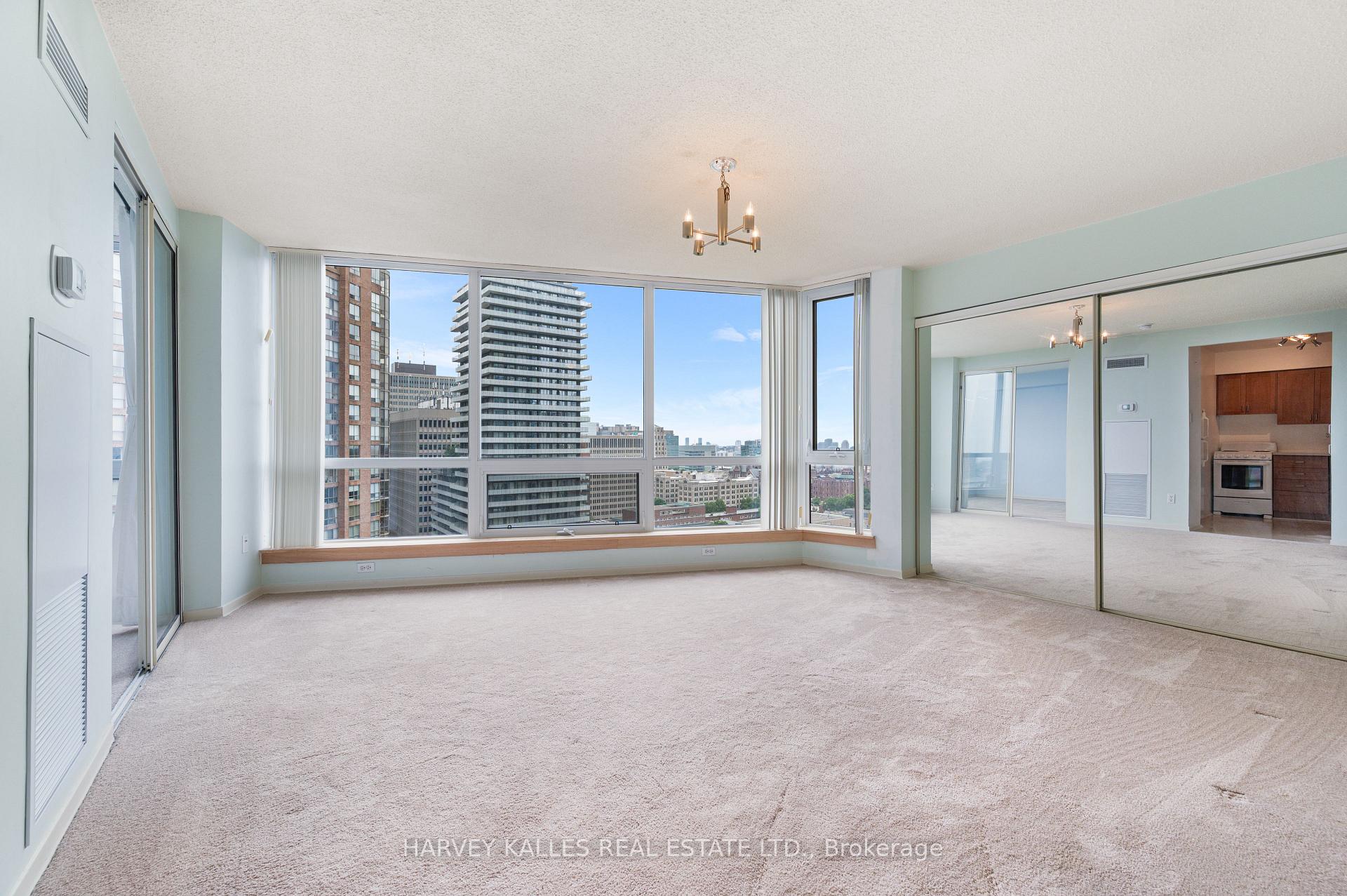 Photo 3 of Unit 2110, 1055 Bay Street, Toronto, Bay Street Corridor — HOMEH