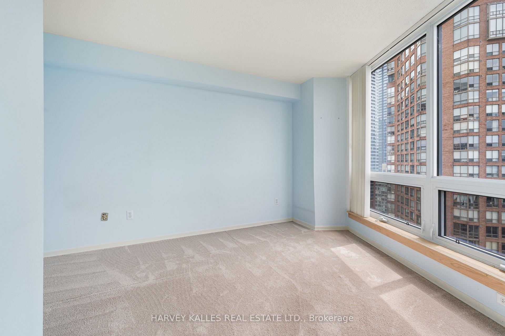 Photo 13 of Unit 2110, 1055 Bay Street, Toronto, Bay Street Corridor — HOMEH