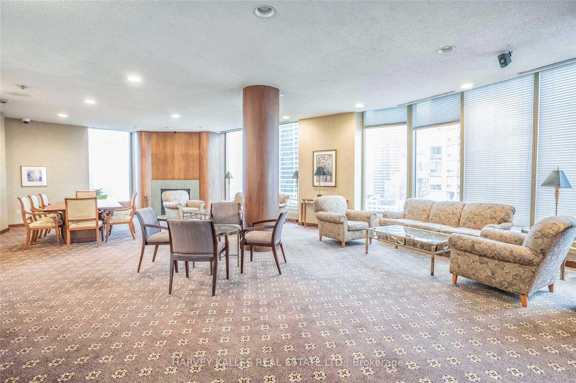 Photo 32 of Unit 2110, 1055 Bay Street, Toronto, Bay Street Corridor — HOMEH