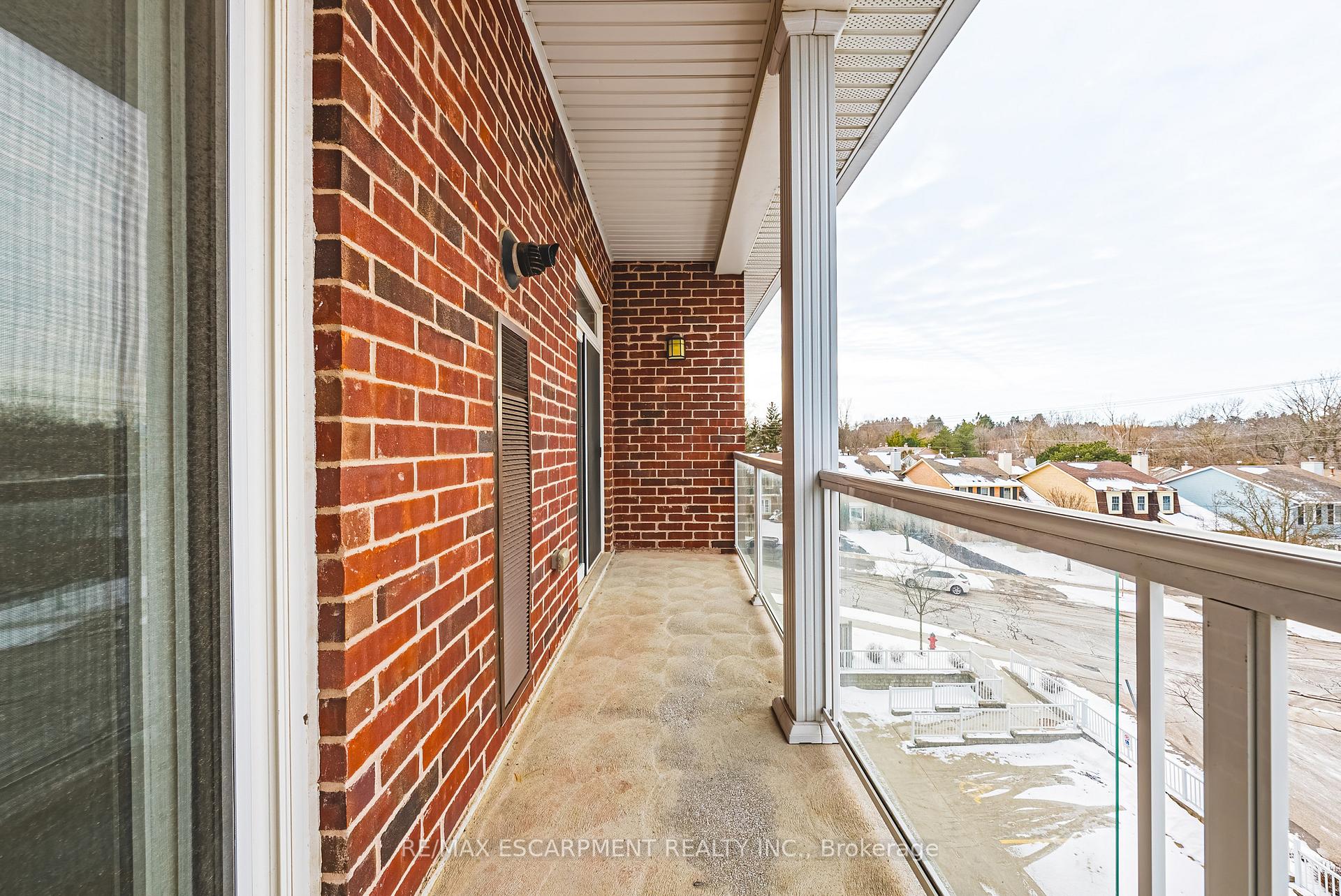 Photo 18 of Unit 308, 95 Wilson Street, Hamilton, Ancaster — HOMEH