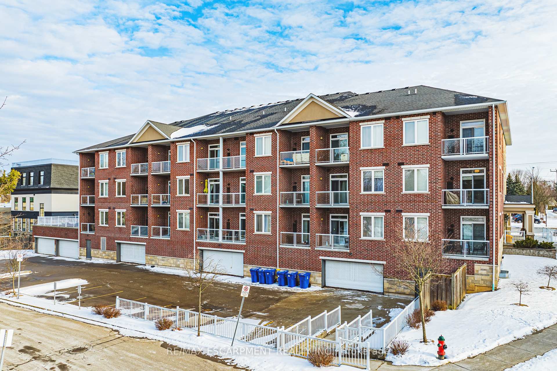 Photo 20 of Unit 308, 95 Wilson Street, Hamilton, Ancaster — HOMEH