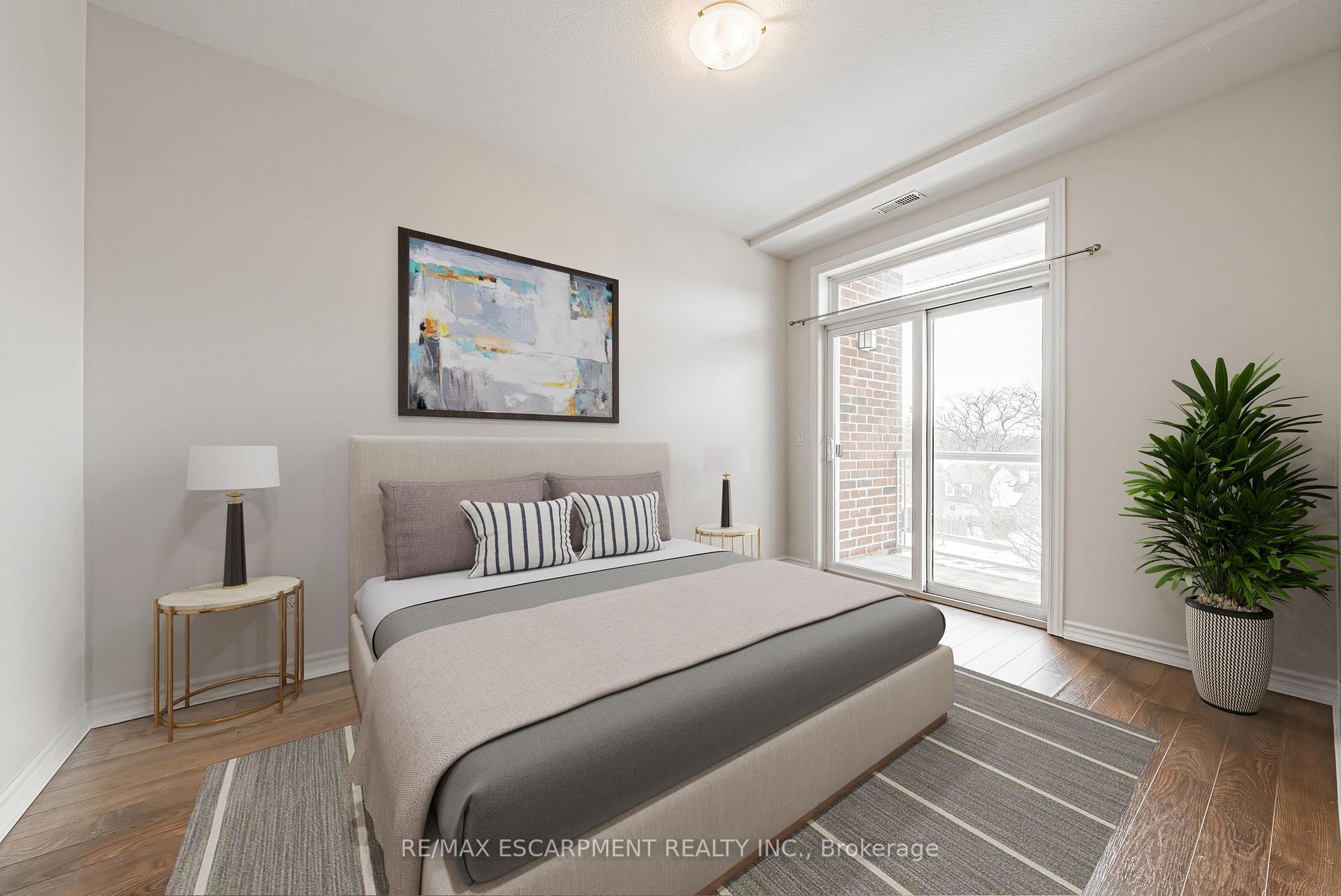 Photo 32 of Unit 308, 95 Wilson Street, Hamilton, Ancaster — HOMEH