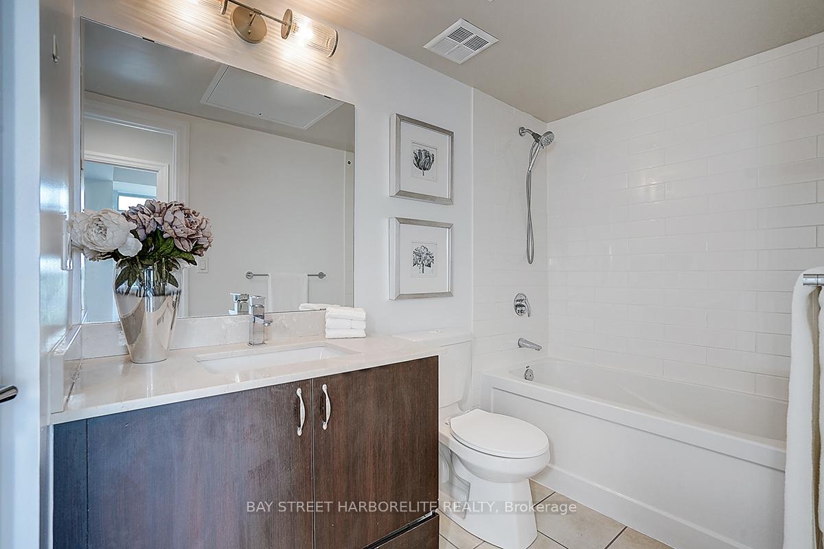 Photo 13 of Unit 812, 8130 Birchmount Road, Markham, Unionville — HOMEH