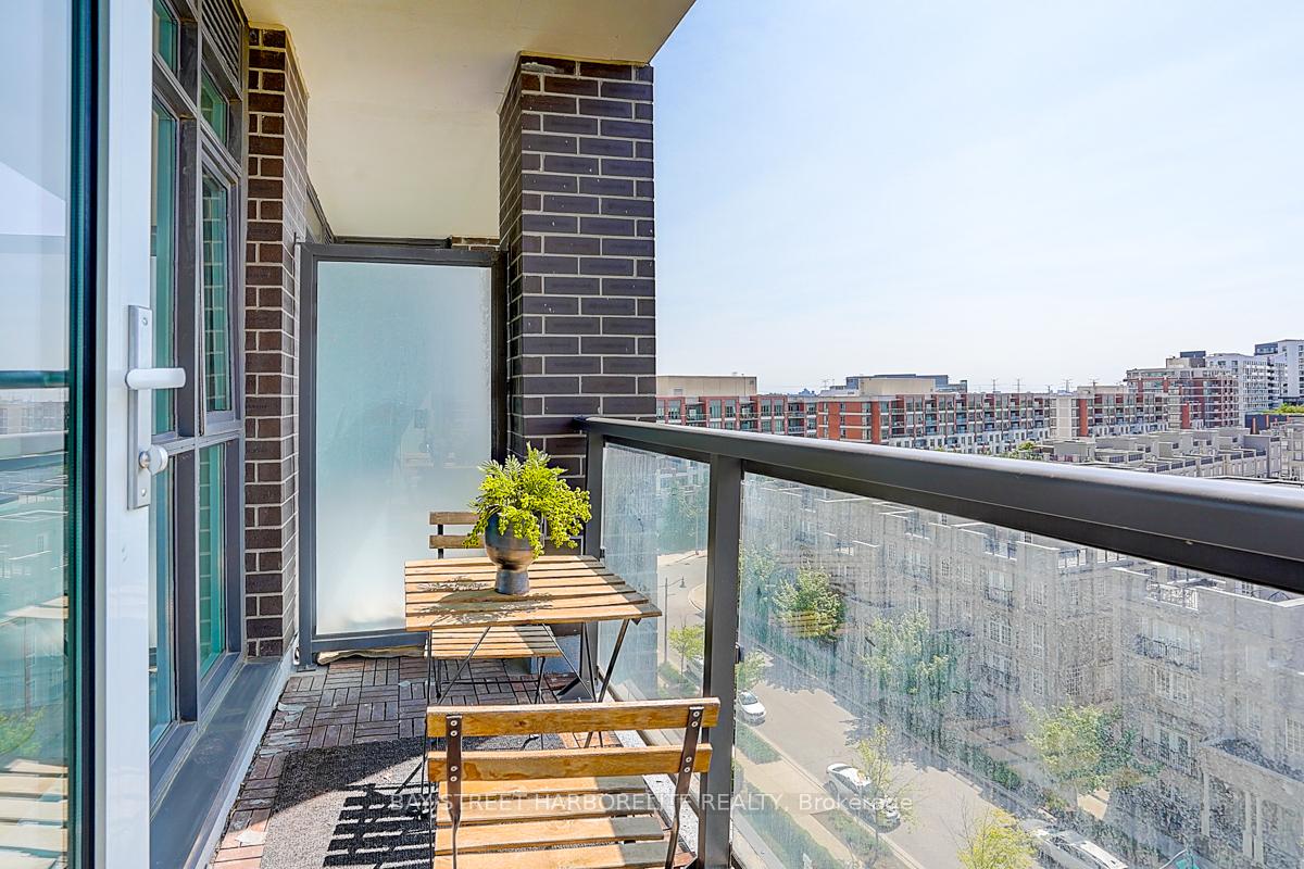 Photo 15 of Unit 812, 8130 Birchmount Road, Markham, Unionville — HOMEH