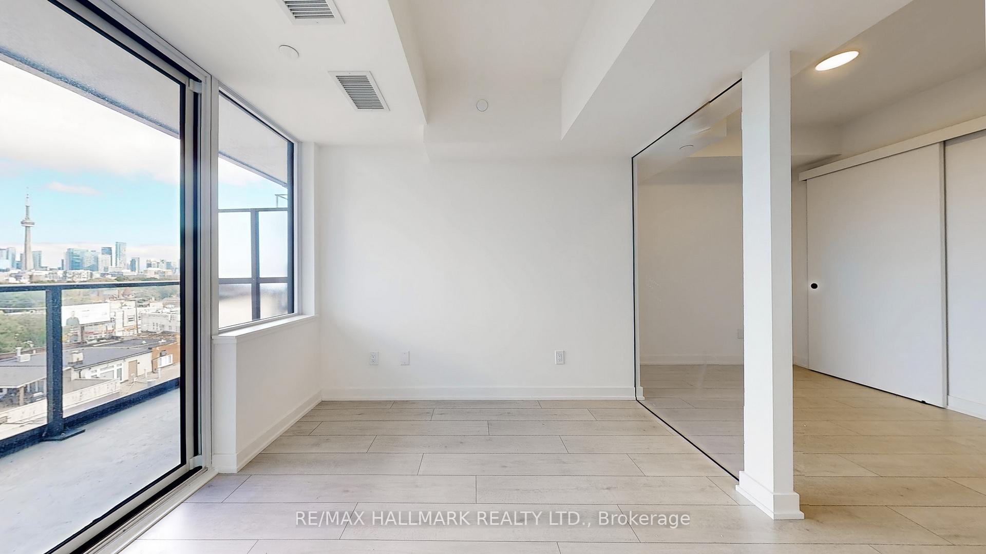 Photo 11 of Unit 709, 5 Lakeview Avenue, Toronto, Trinity-Bellwoods — HOMEH