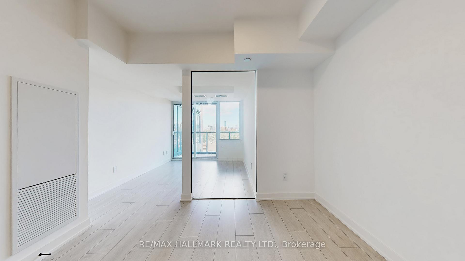 Photo 14 of Unit 709, 5 Lakeview Avenue, Toronto, Trinity-Bellwoods — HOMEH