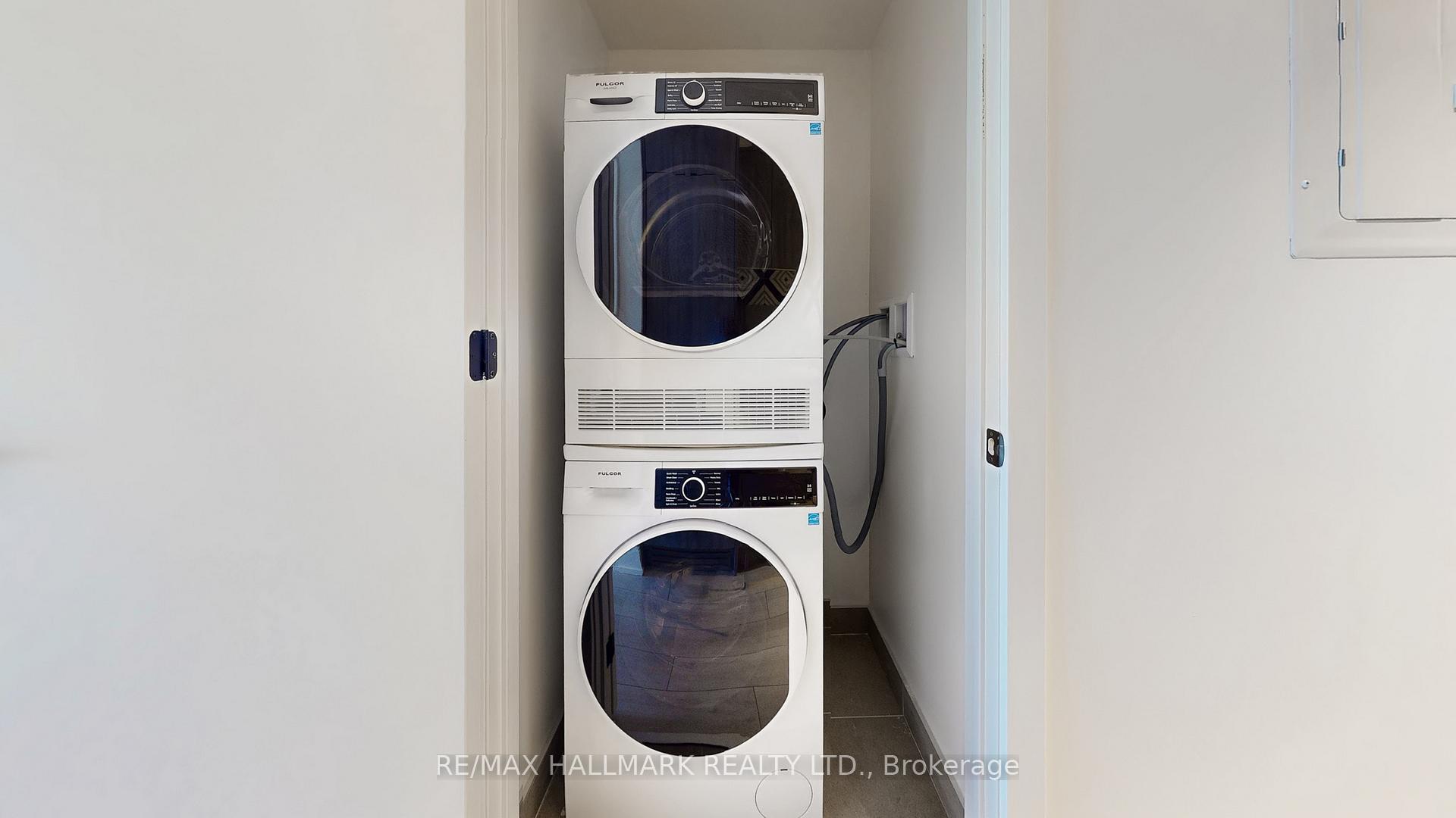 Photo 22 of Unit 709, 5 Lakeview Avenue, Toronto, Trinity-Bellwoods — HOMEH