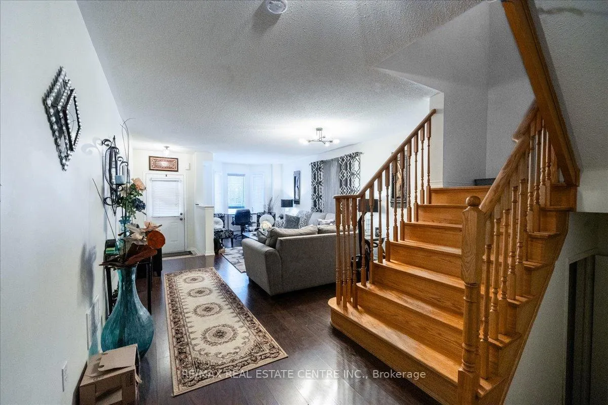 Photo 13 of 523 Nairn Circle, Milton, Scott — HOMEH