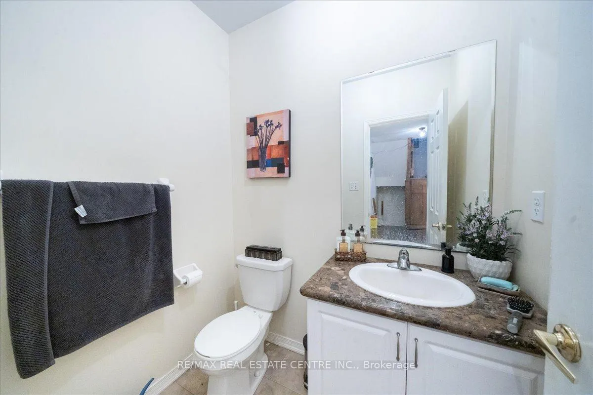 Photo 17 of 523 Nairn Circle, Milton, Scott — HOMEH