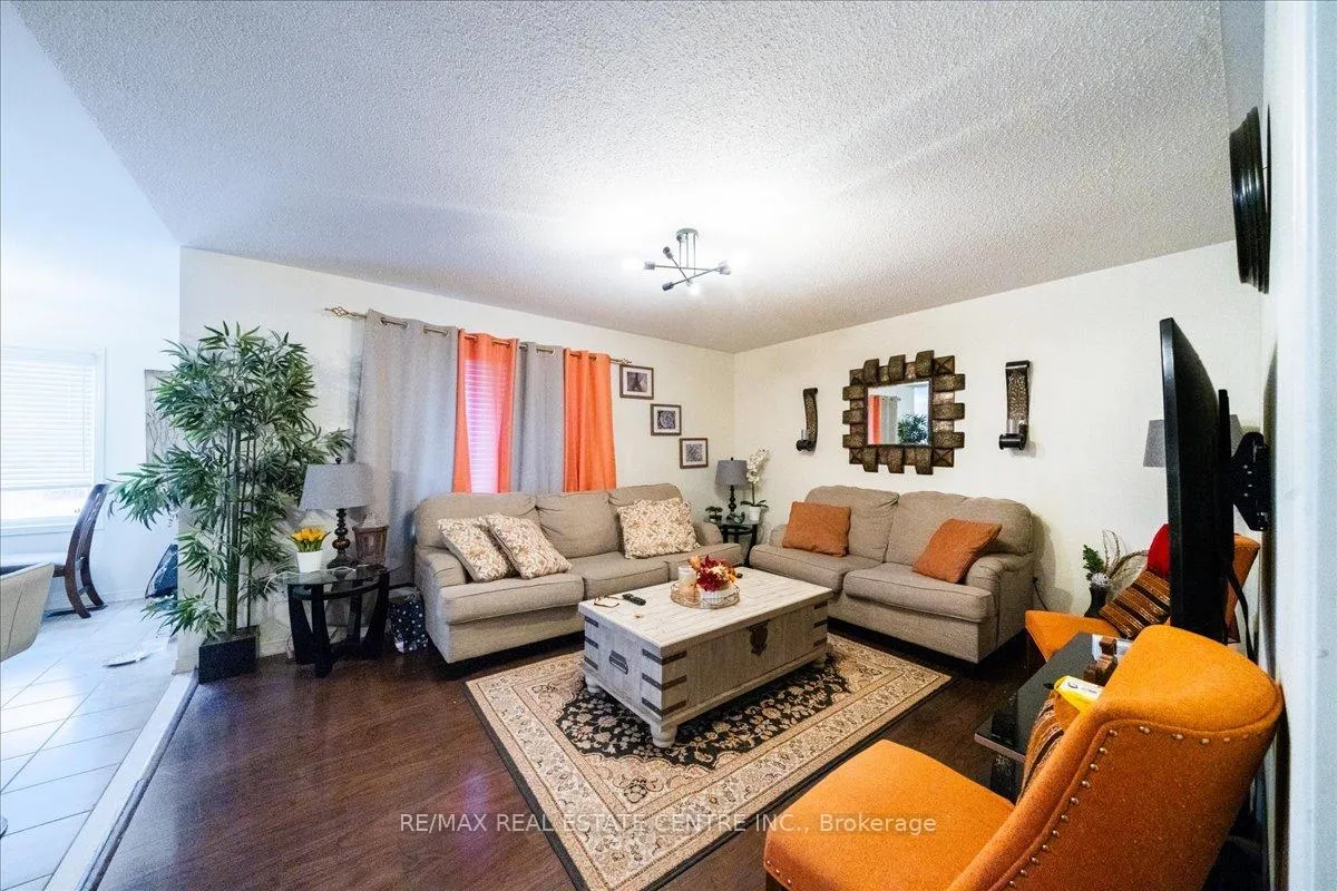 Photo 18 of 523 Nairn Circle, Milton, Scott — HOMEH
