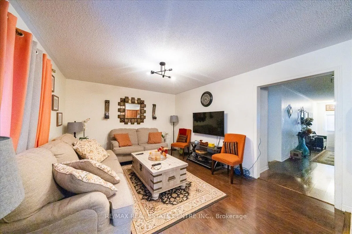 Photo 20 of 523 Nairn Circle, Milton, Scott — HOMEH