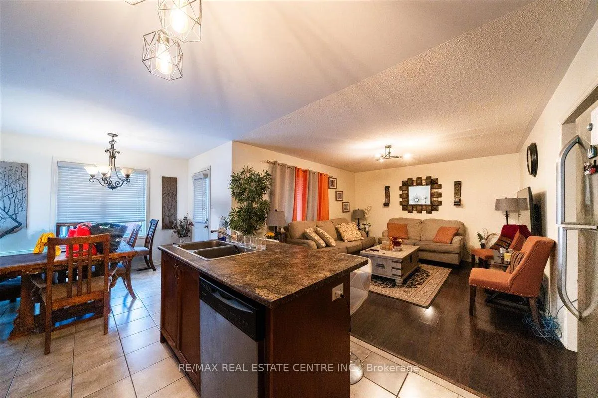 Photo 24 of 523 Nairn Circle, Milton, Scott — HOMEH