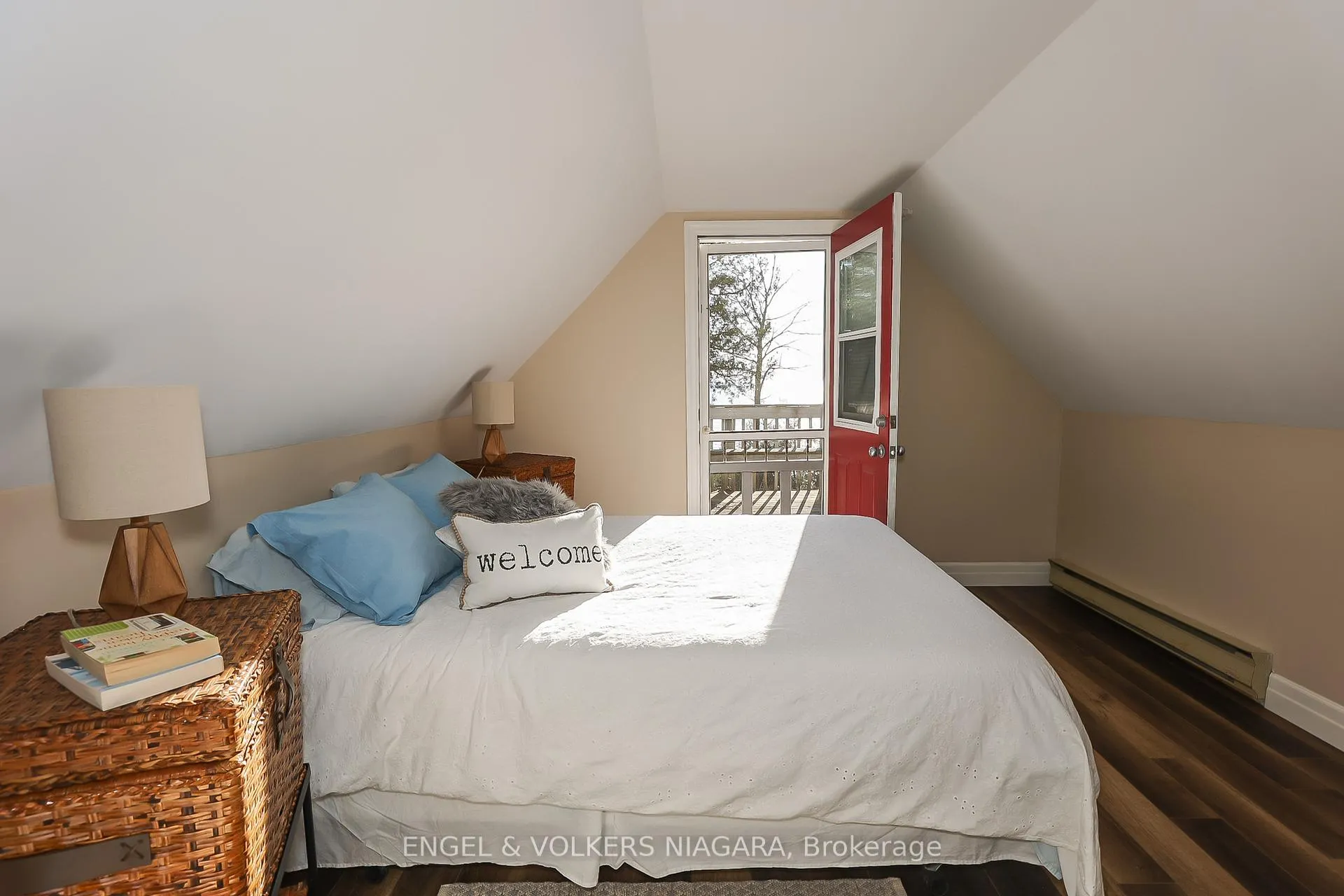 Photo 34 of 41 Andrew Crescent, Goderich, Goderich (Town) — HOMEH