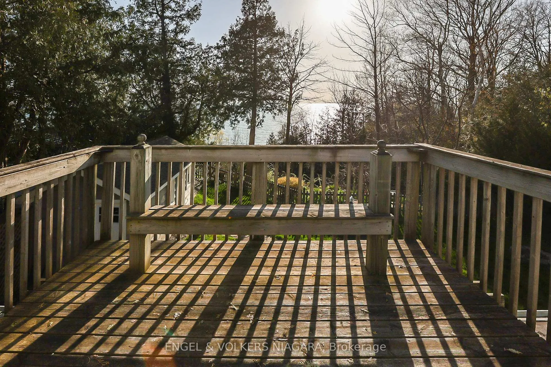 Photo 40 of 41 Andrew Crescent, Goderich, Goderich (Town) — HOMEH