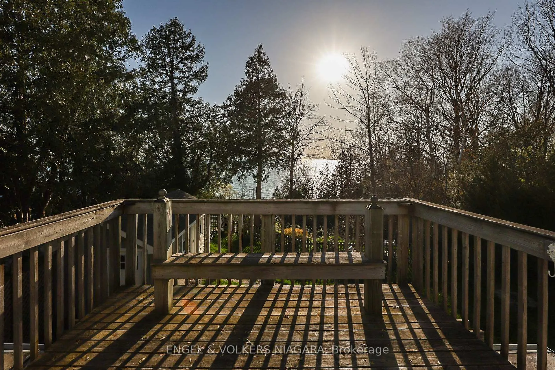 Photo 41 of 41 Andrew Crescent, Goderich, Goderich (Town) — HOMEH