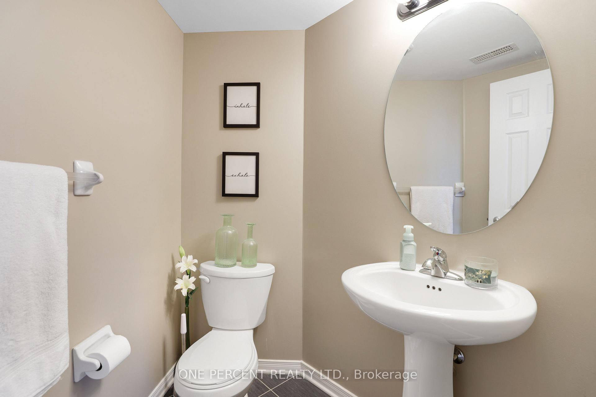 Photo 12 of Unit 24, 382 Galston Private, Ottawa, Mer Bleue/Bradley Estates/Anderson Park — HOMEH