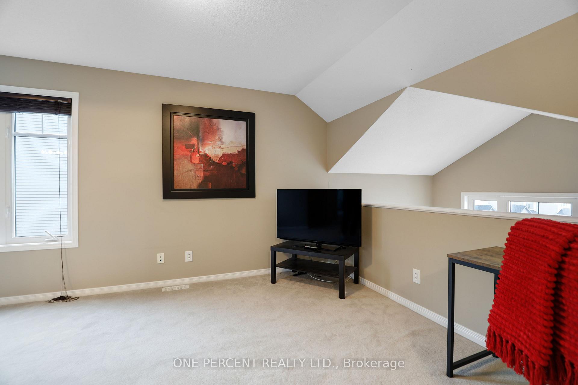 Photo 20 of Unit 24, 382 Galston Private, Ottawa, Mer Bleue/Bradley Estates/Anderson Park — HOMEH