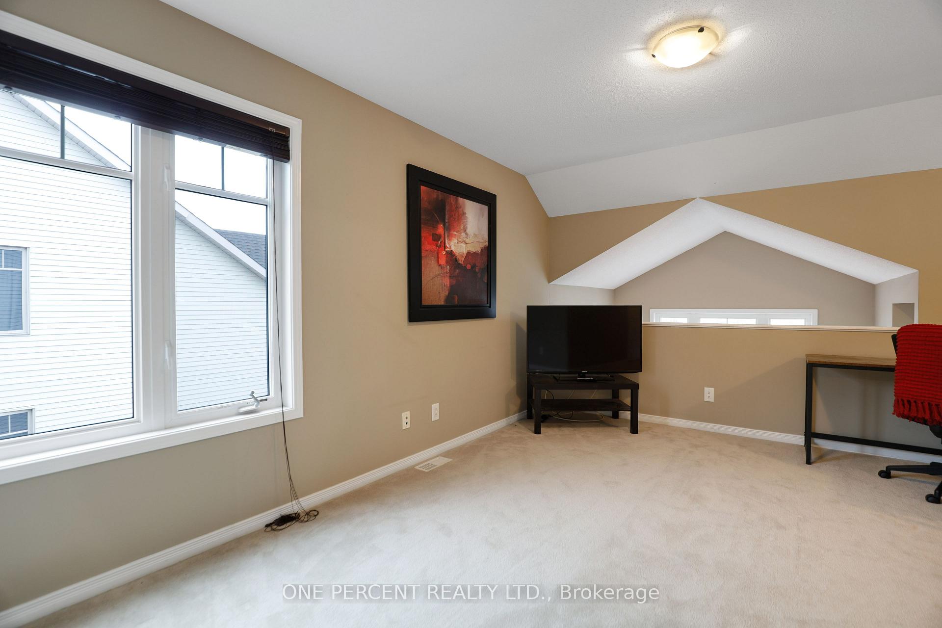 Photo 21 of Unit 24, 382 Galston Private, Ottawa, Mer Bleue/Bradley Estates/Anderson Park — HOMEH