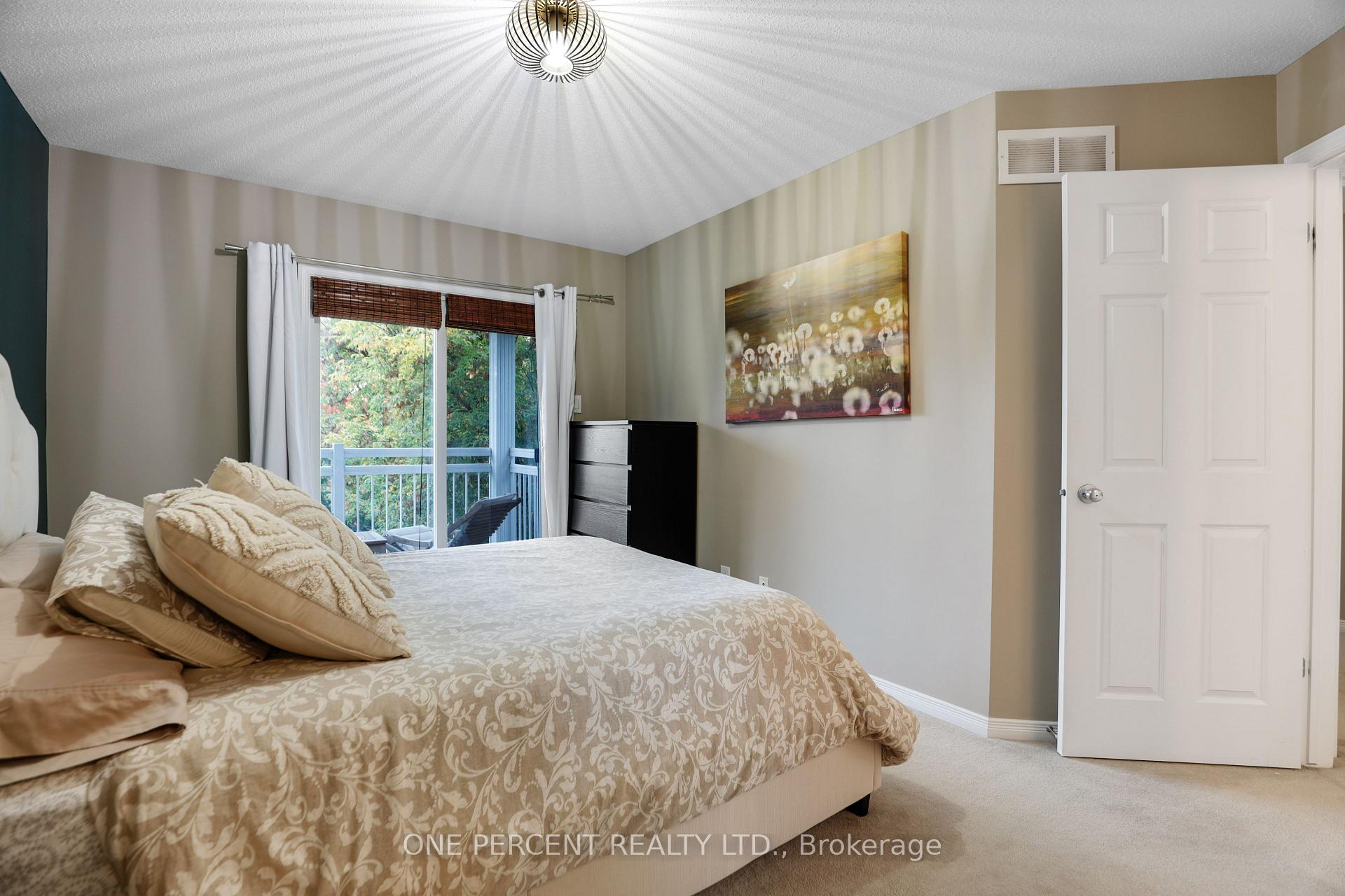 Photo 23 of Unit 24, 382 Galston Private, Ottawa, Mer Bleue/Bradley Estates/Anderson Park — HOMEH