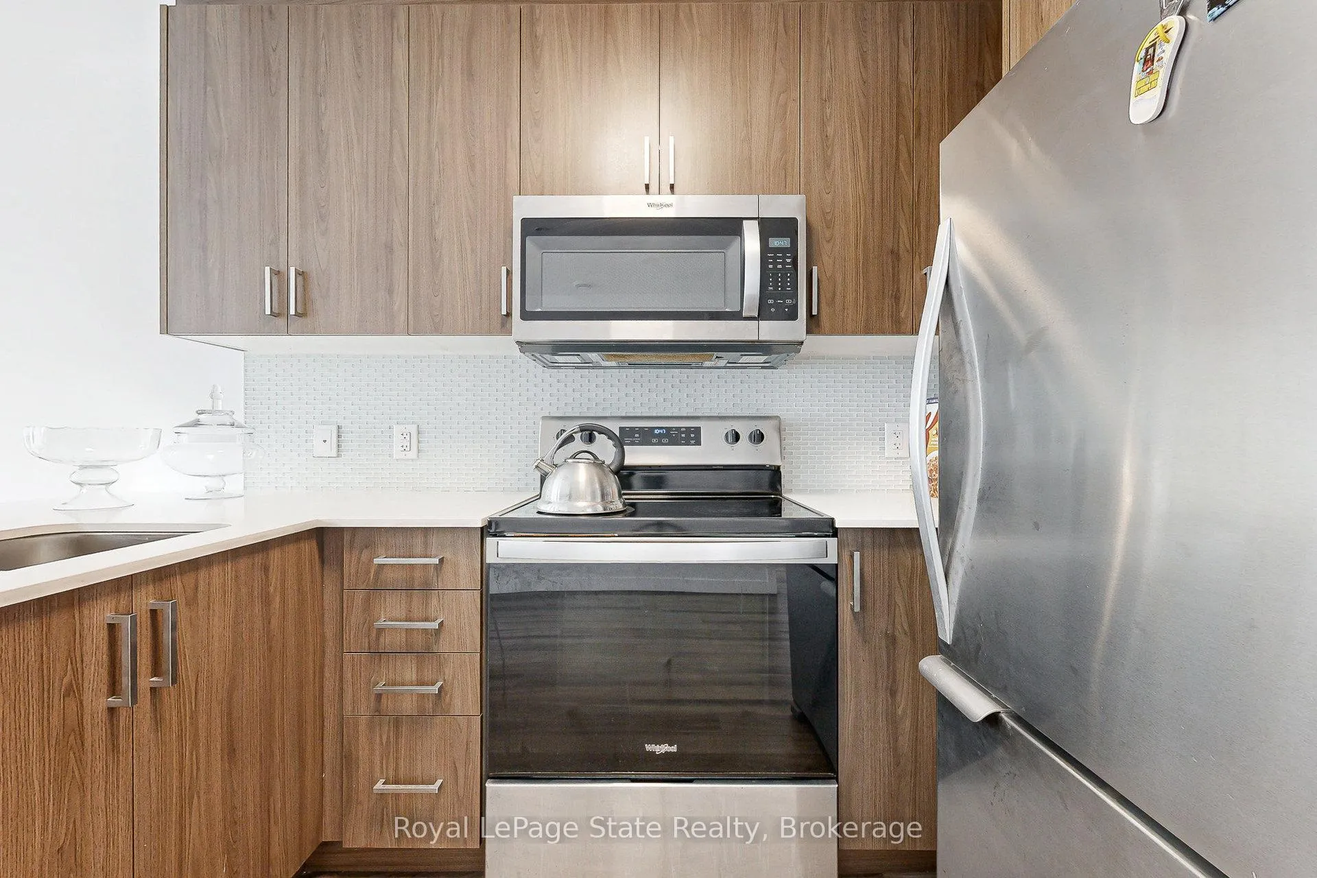 Photo 19 of Unit 502, 479 Charlton Avenue E, Hamilton, Stinson — HOMEH