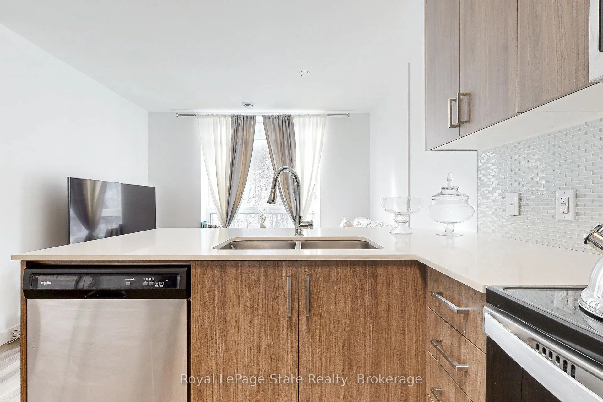 Photo 20 of Unit 502, 479 Charlton Avenue E, Hamilton, Stinson — HOMEH
