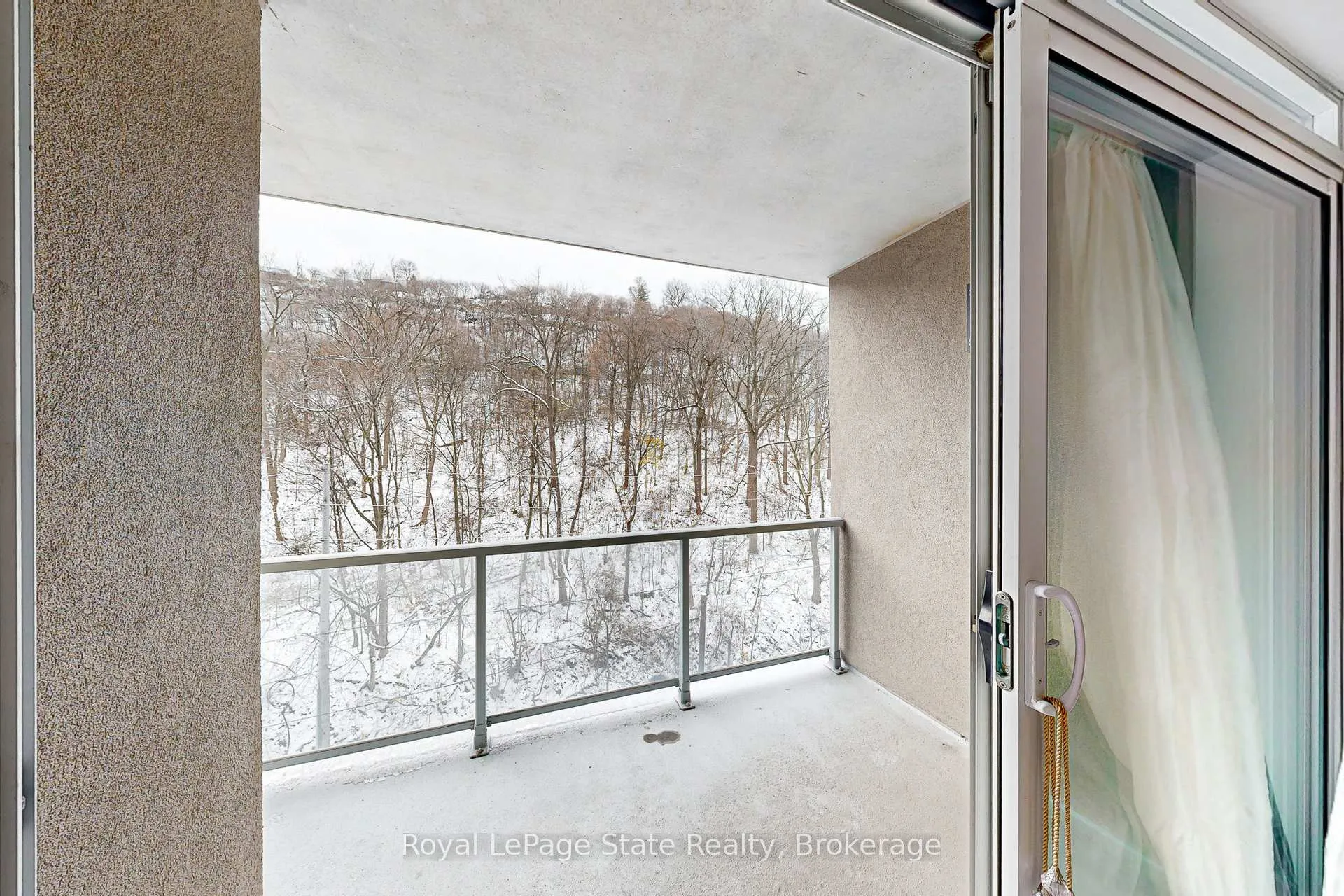 Photo 32 of Unit 502, 479 Charlton Avenue E, Hamilton, Stinson — HOMEH
