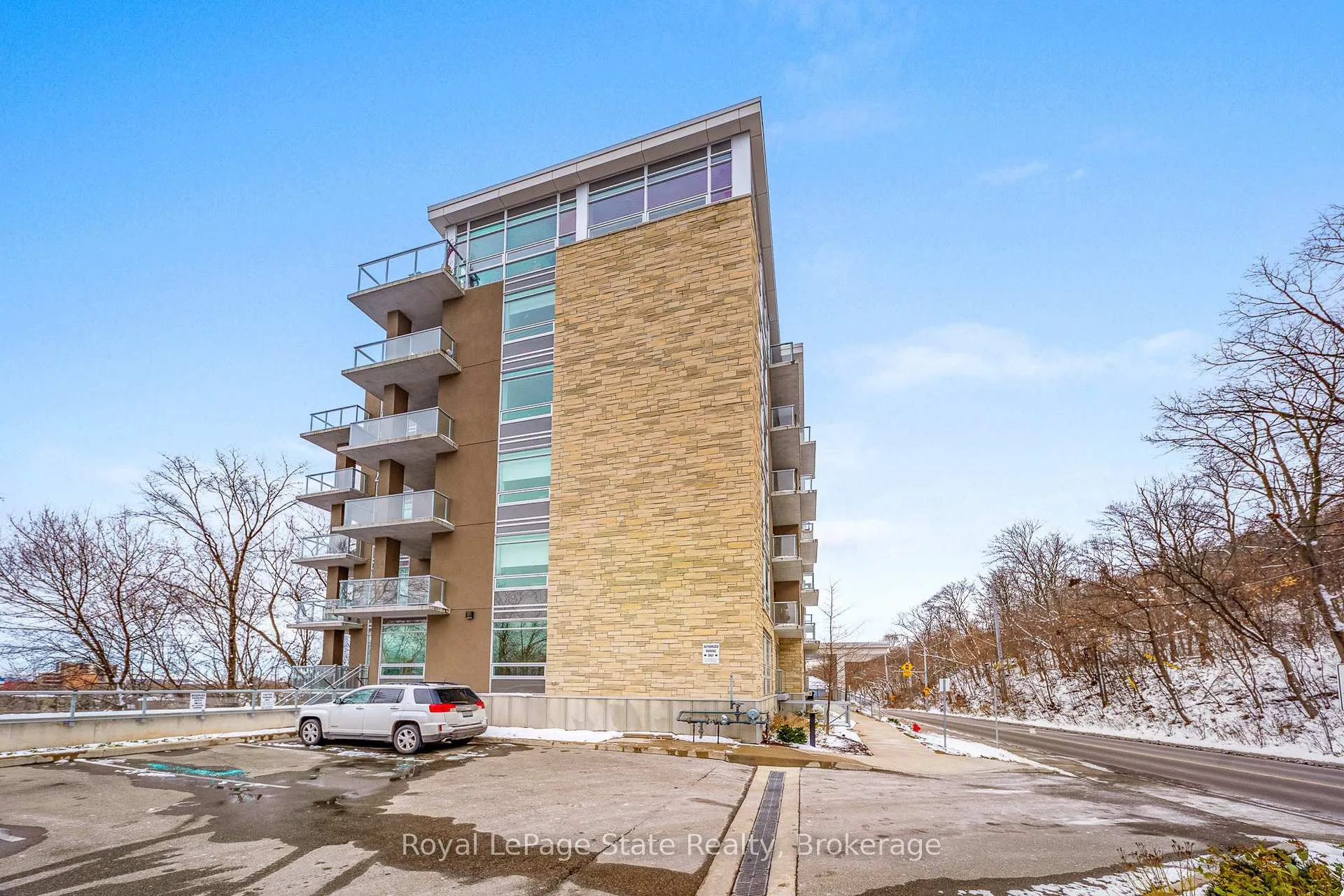 Photo 47 of Unit 502, 479 Charlton Avenue E, Hamilton, Stinson — HOMEH