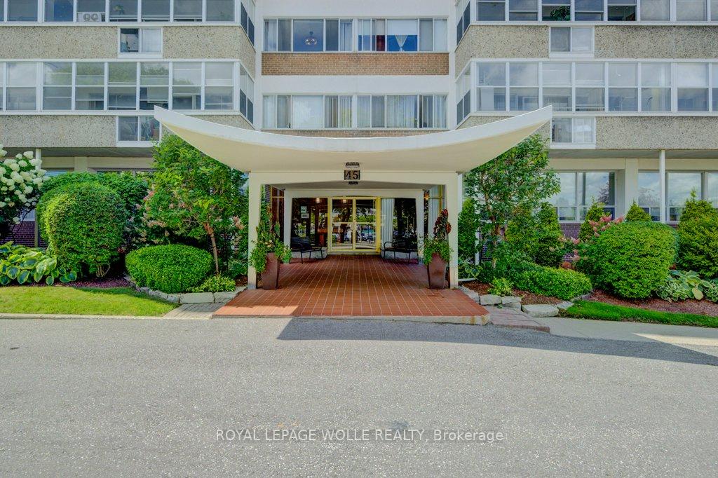 Photo 6 of Unit 602, 45 Westmount Road N, Waterloo, Uptown West — HOMEH