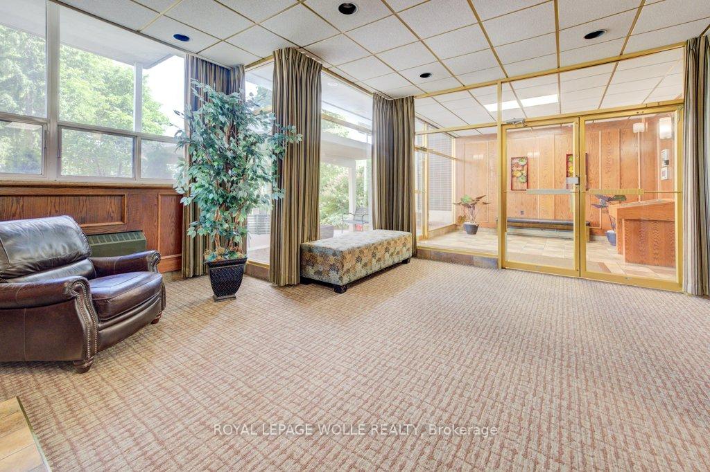 Photo 8 of Unit 602, 45 Westmount Road N, Waterloo, Uptown West — HOMEH