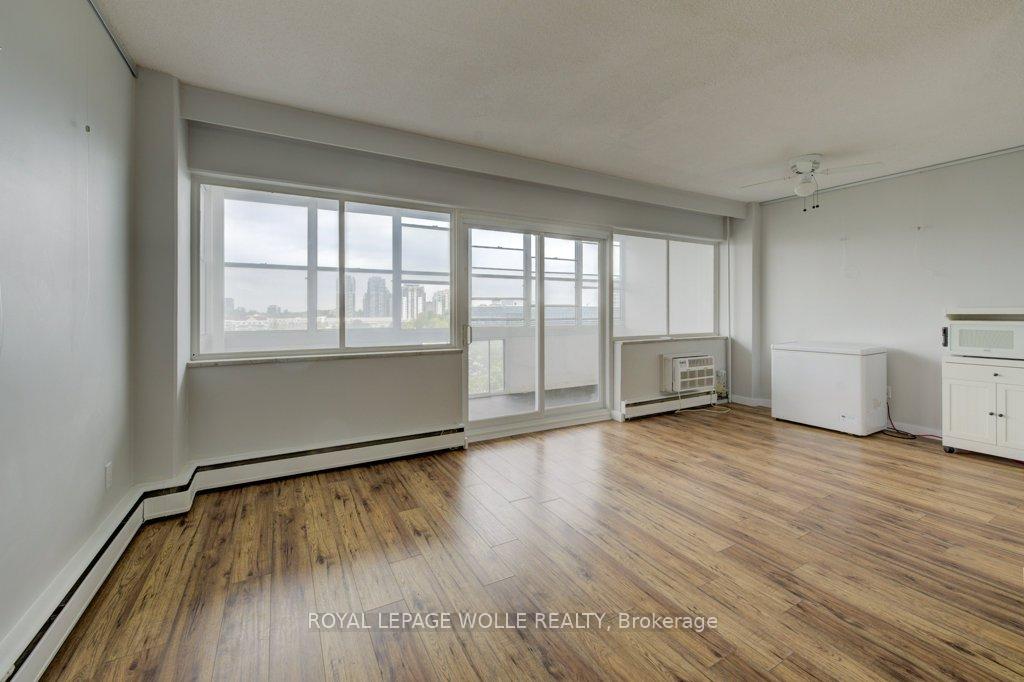 Photo 14 of Unit 602, 45 Westmount Road N, Waterloo, Uptown West — HOMEH