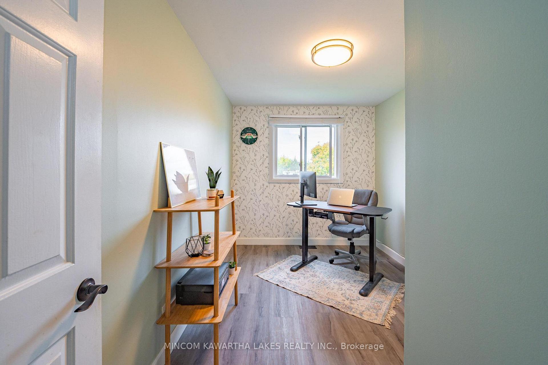 Photo 18 of 944 Blue Jay Street, Cavan Monaghan, Cavan Twp — HOMEH