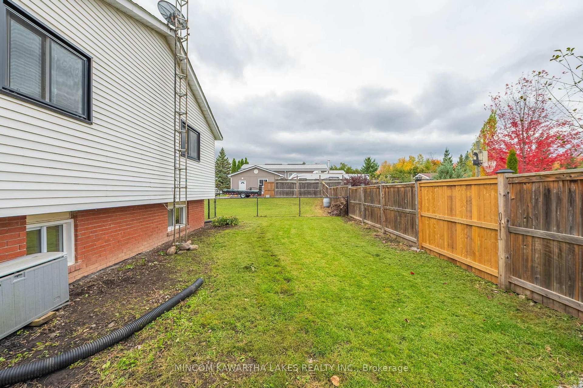 Photo 40 of 944 Blue Jay Street, Cavan Monaghan, Cavan Twp — HOMEH