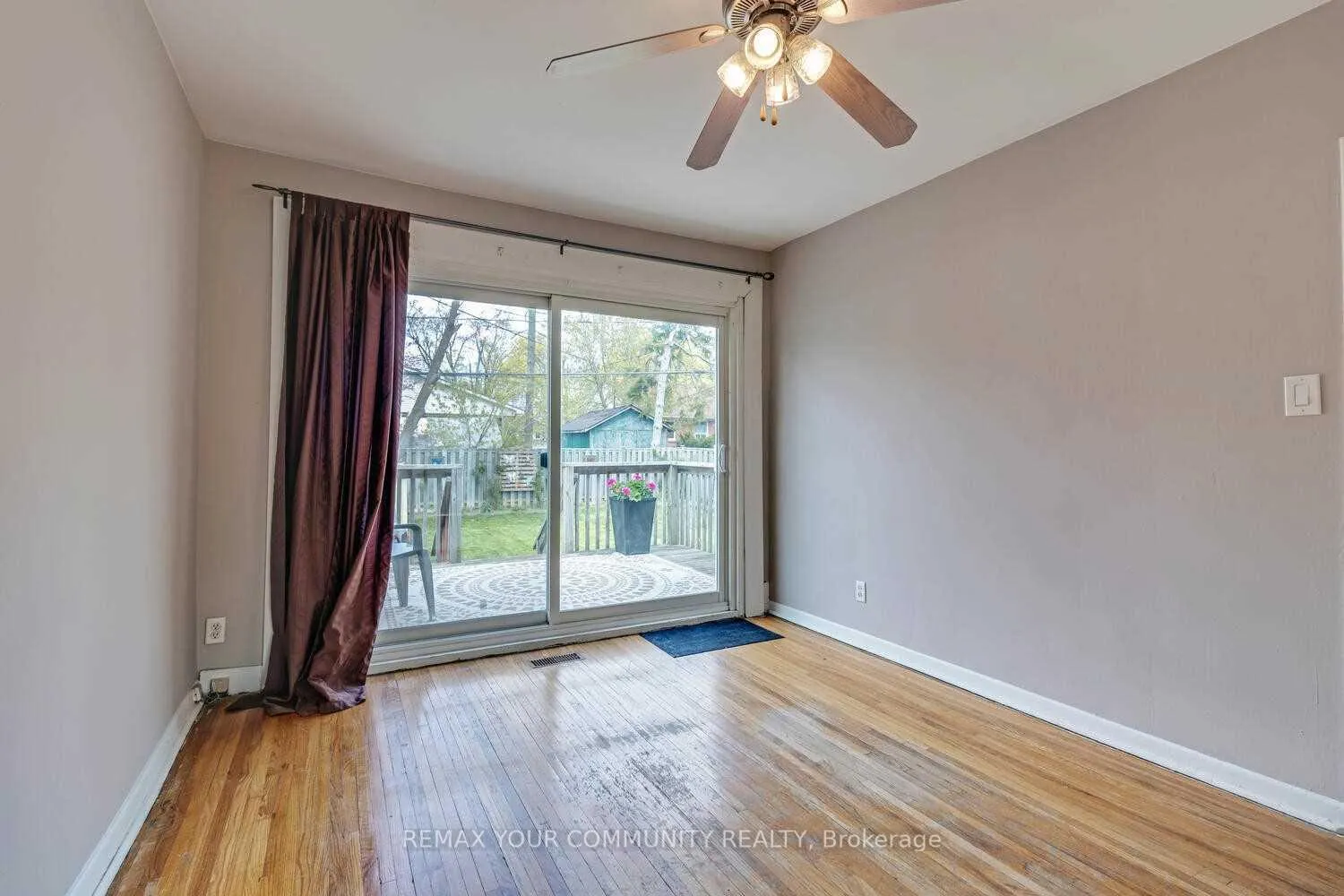 Photo 8 of 75 Tulloch Drive, Ajax, South East — HOMEH