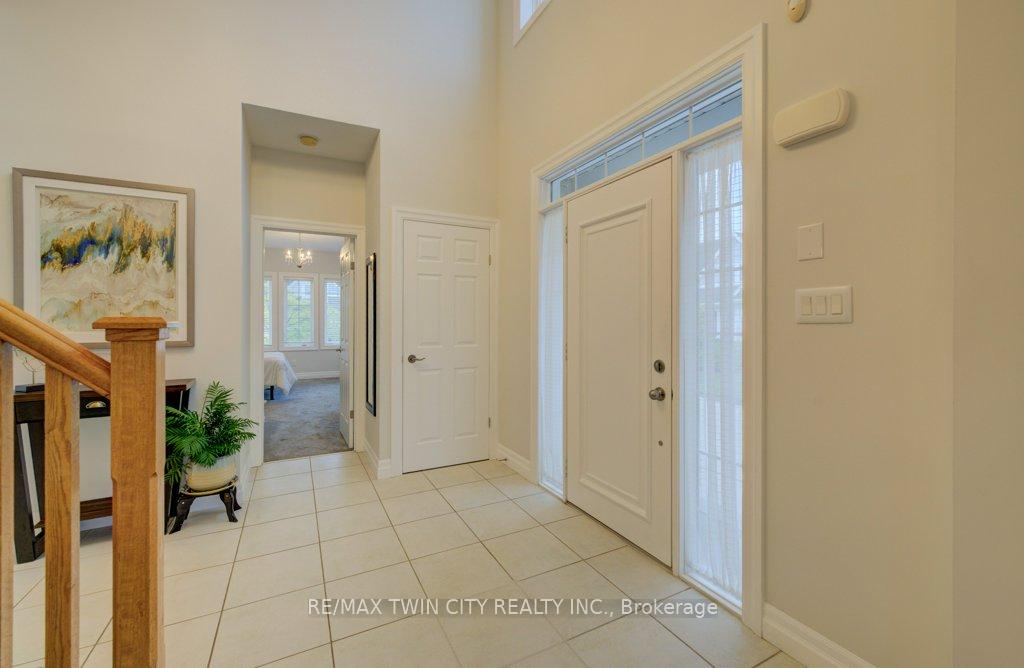 Photo 16 of Unit 11, 276 Sims Estate Drive, Kitchener — HOMEH