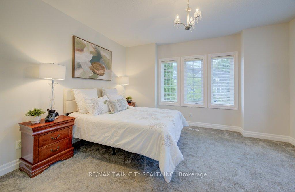 Photo 20 of Unit 11, 276 Sims Estate Drive, Kitchener — HOMEH
