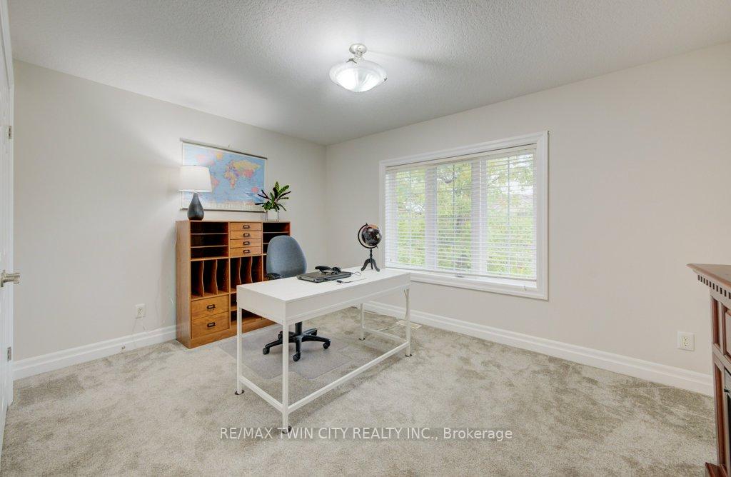 Photo 29 of Unit 11, 276 Sims Estate Drive, Kitchener — HOMEH