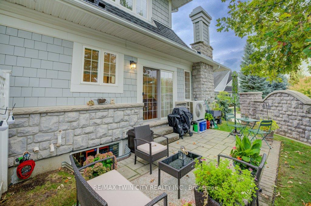 Photo 36 of Unit 11, 276 Sims Estate Drive, Kitchener — HOMEH