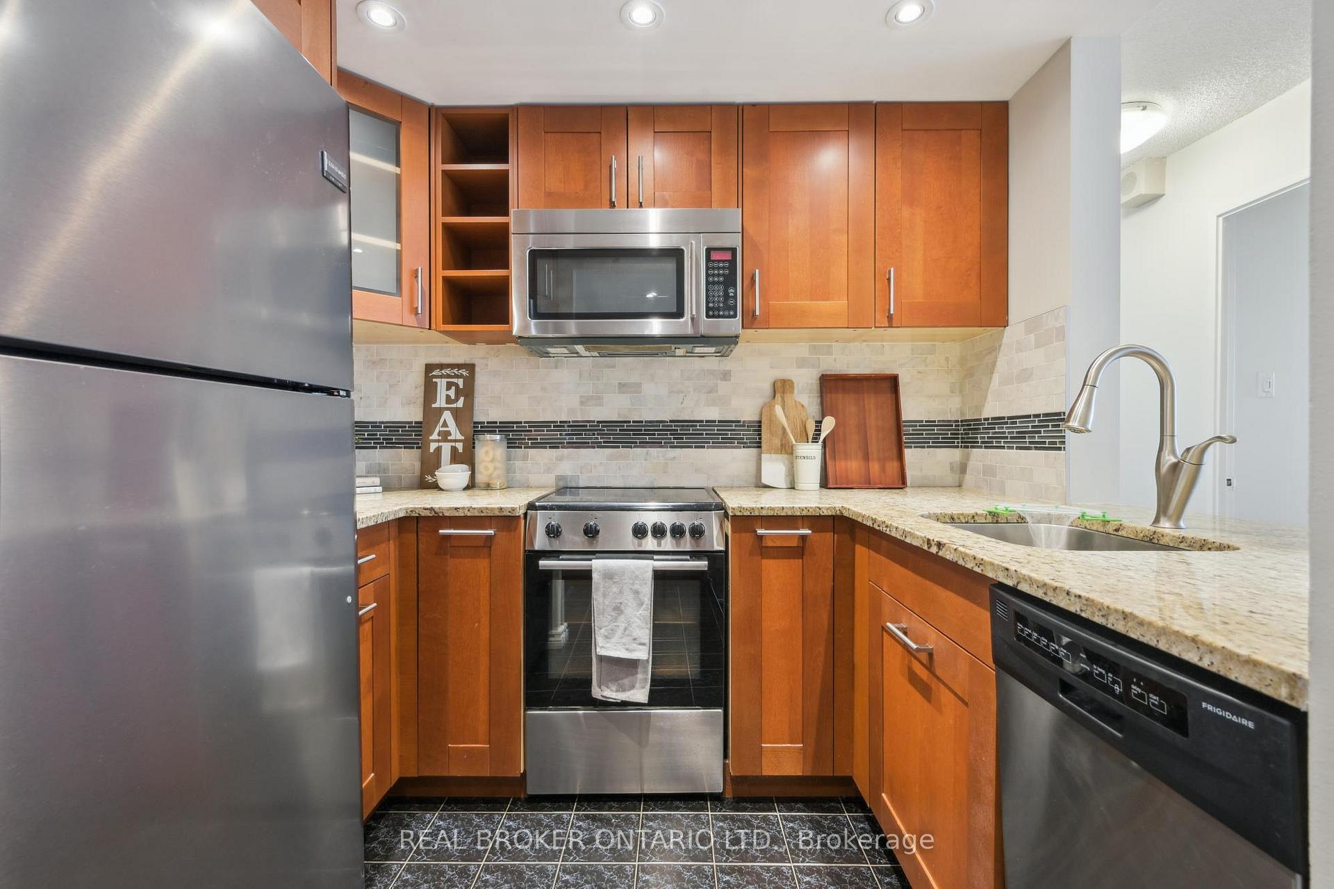 Photo 8 of Unit 508, 92 King Street E, Toronto, Church-Yonge Corridor — HOMEH